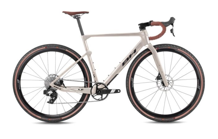 BH GRAVELX AT 4.0 - Barva: CNN, Velikost: M