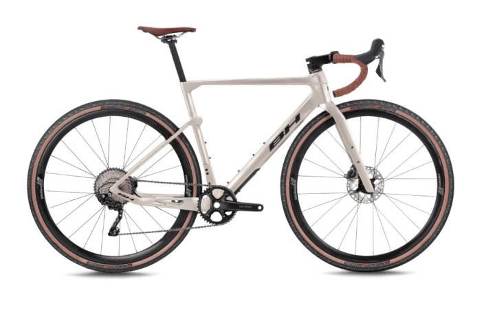 BH GRAVEL AT 3.0 - Barva: ROO, Velikost: M