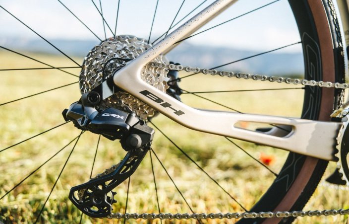 BH IGRAVELX CARBON PRO 2.9 - Barva: ROO, Velikost: M